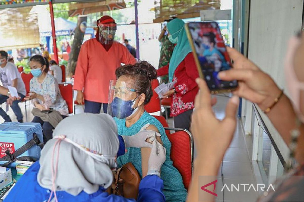 RPTRA Budi Mulia jadi lokasi sentra vaksinasi di Jakarta Utara