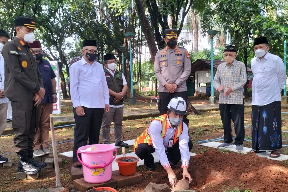 Pemkot Jakbar bangun Taman Kerukunan berornamen rumah ibadah