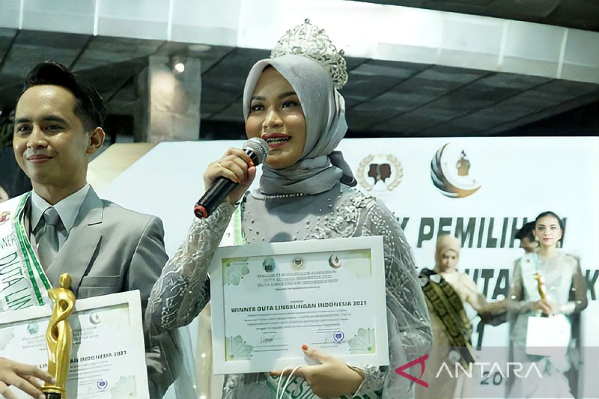 Mahasiswi Unej sabet juara 1 Duta Lingkungan Indonesia