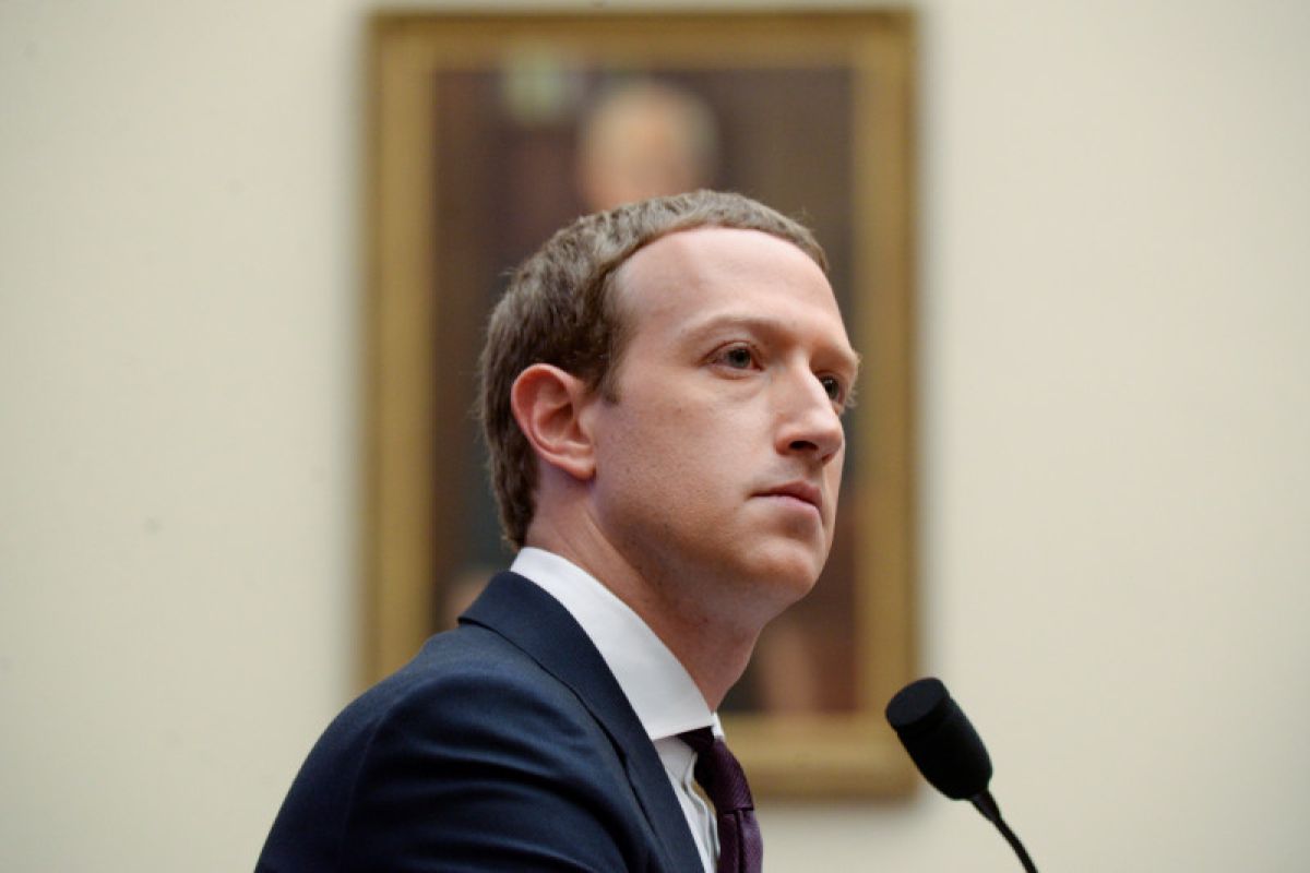 Zuckerberg rugi 29 miliar dolar AS dalam sehari karena saham Meta jatuh