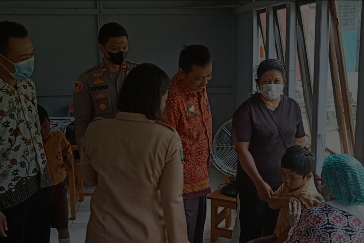 Launcing vaksinasi covid-19 anak usia 6 - 11 tahun di Kecamatan Hulu Sungai