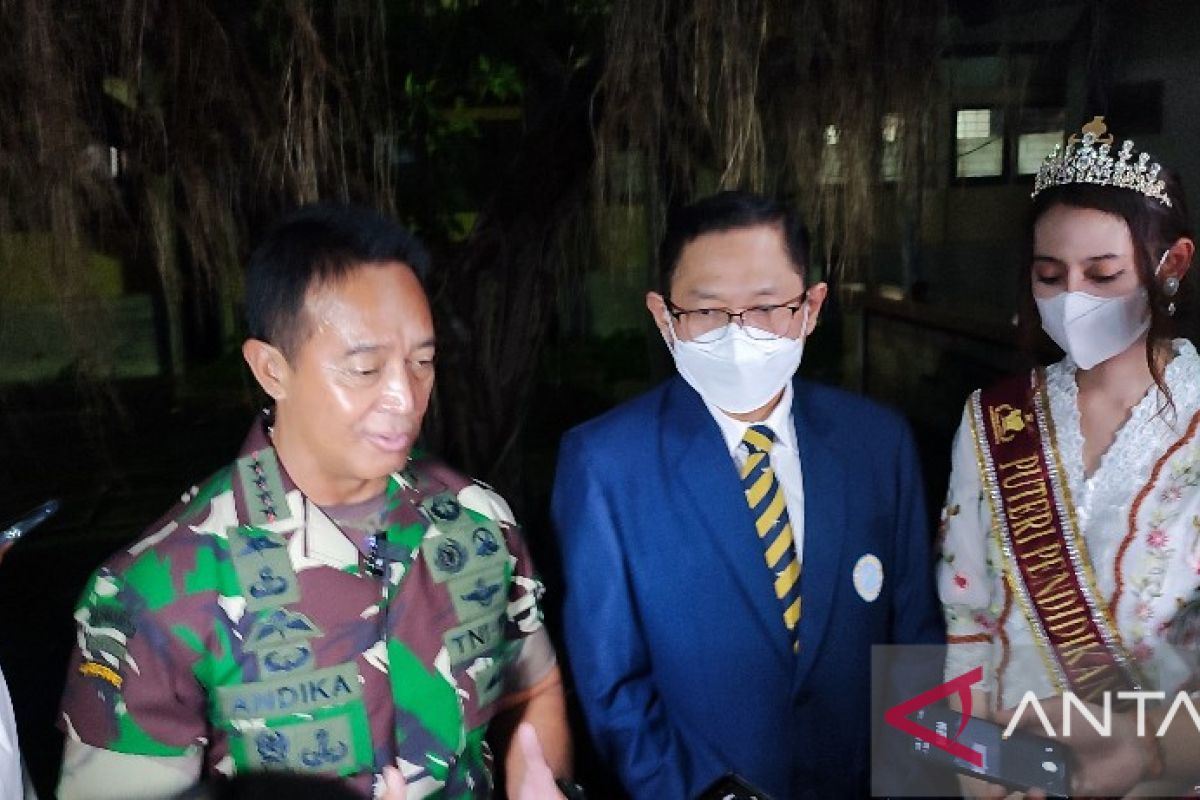 FK Unair siap bantu penuhi kebutuhan dokter TNI dengan perkuliahan hybrid