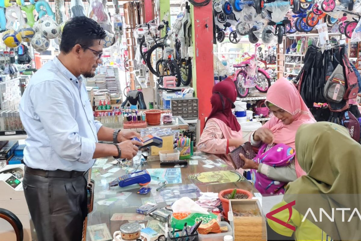 Pengakuan Haji Rinaldi, Agen BRILink yang mampu angkat ekonomi keluarganya di Sorek