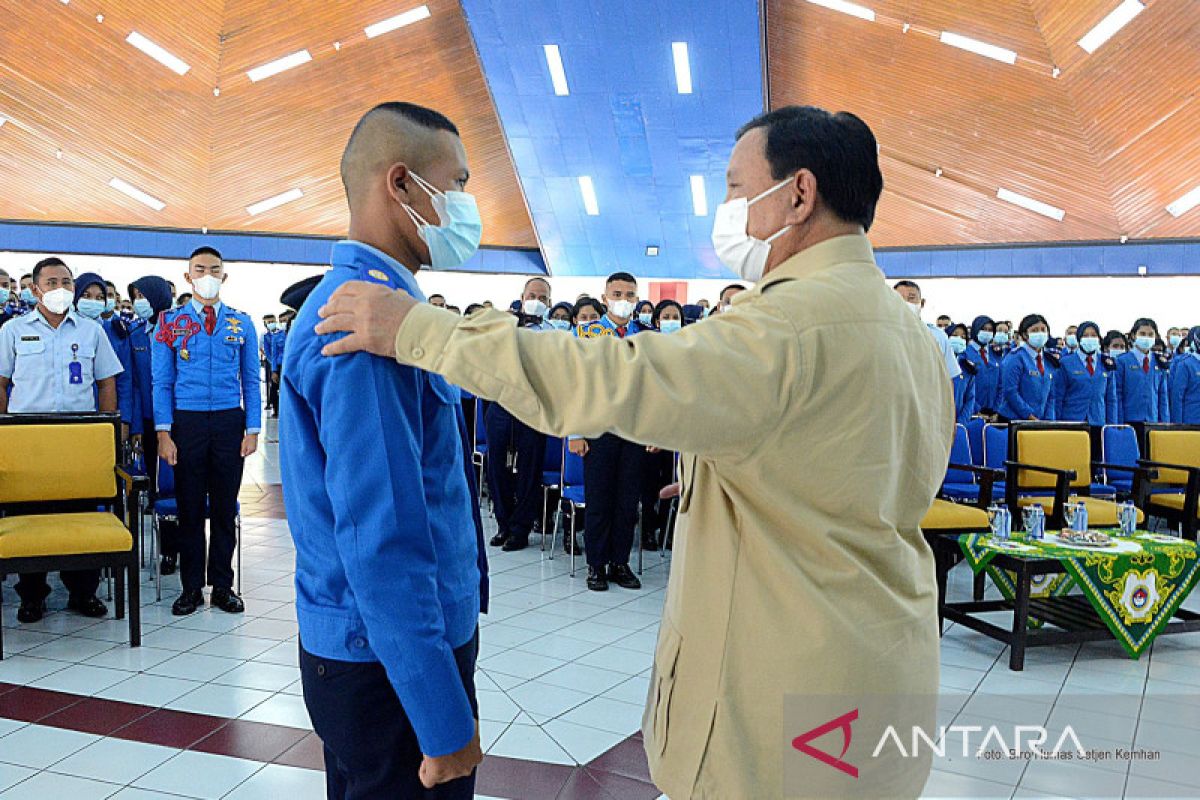 Menhan Prabowo ingin SMA Taruna Nusantara setara dengan sekolah terbaik dunia