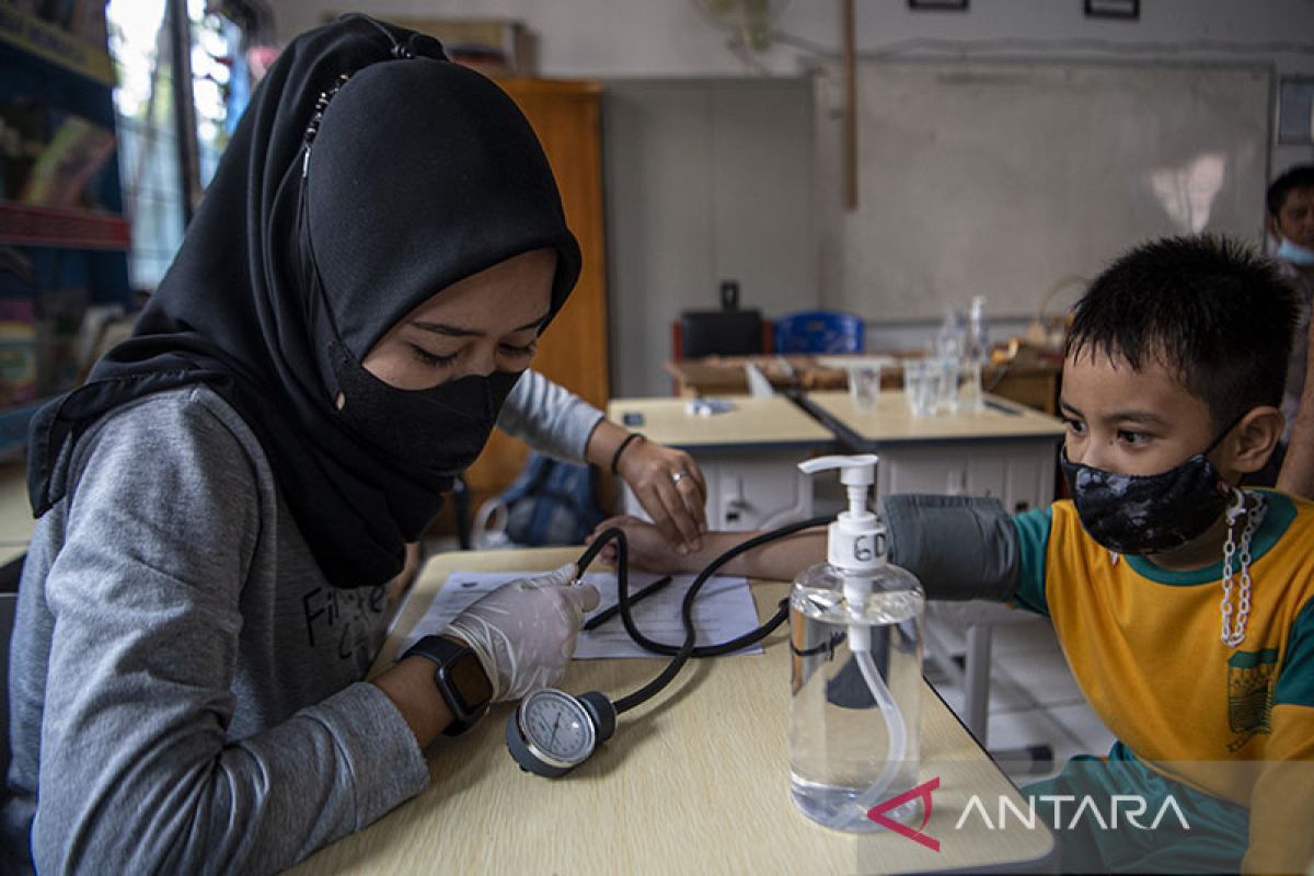 131 juta penduduk sudah divaksinasi COVID-19 dosis lengkap