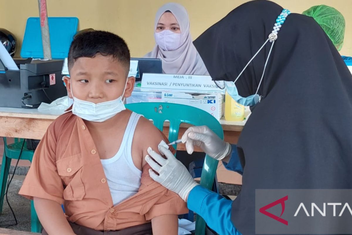 Sekolah di Timika mulai vaksinasi anak usia 6-11 tahun