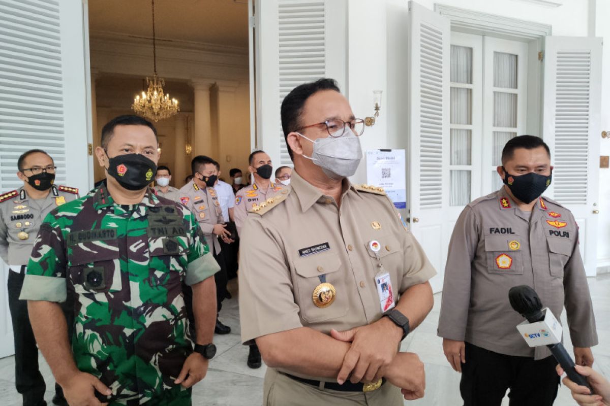 Daily cases in Jakarta top second wave peak: Governor