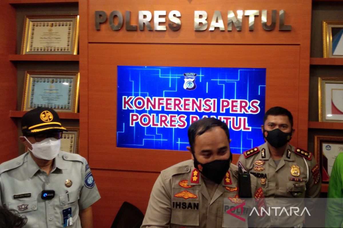 Polisi periksa tiga saksi kecelakaan bus tewaskan 13 orang di Bantul