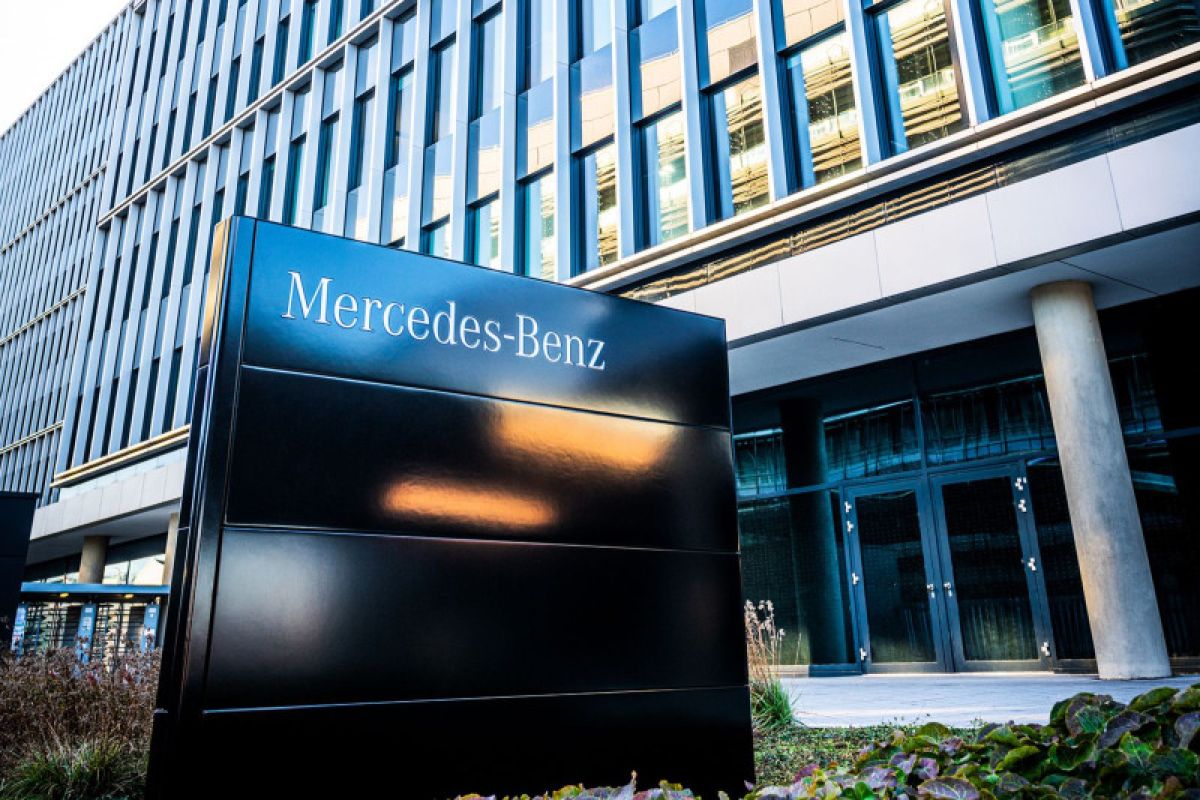 Perubahan nama Daimler AG tandai fokus baru perusahaan