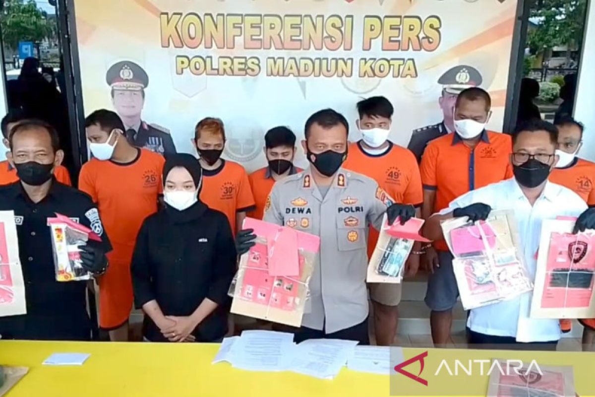 Polres Madiun Kota ringkus 10 tersangka kasus narkoba dan obat keras