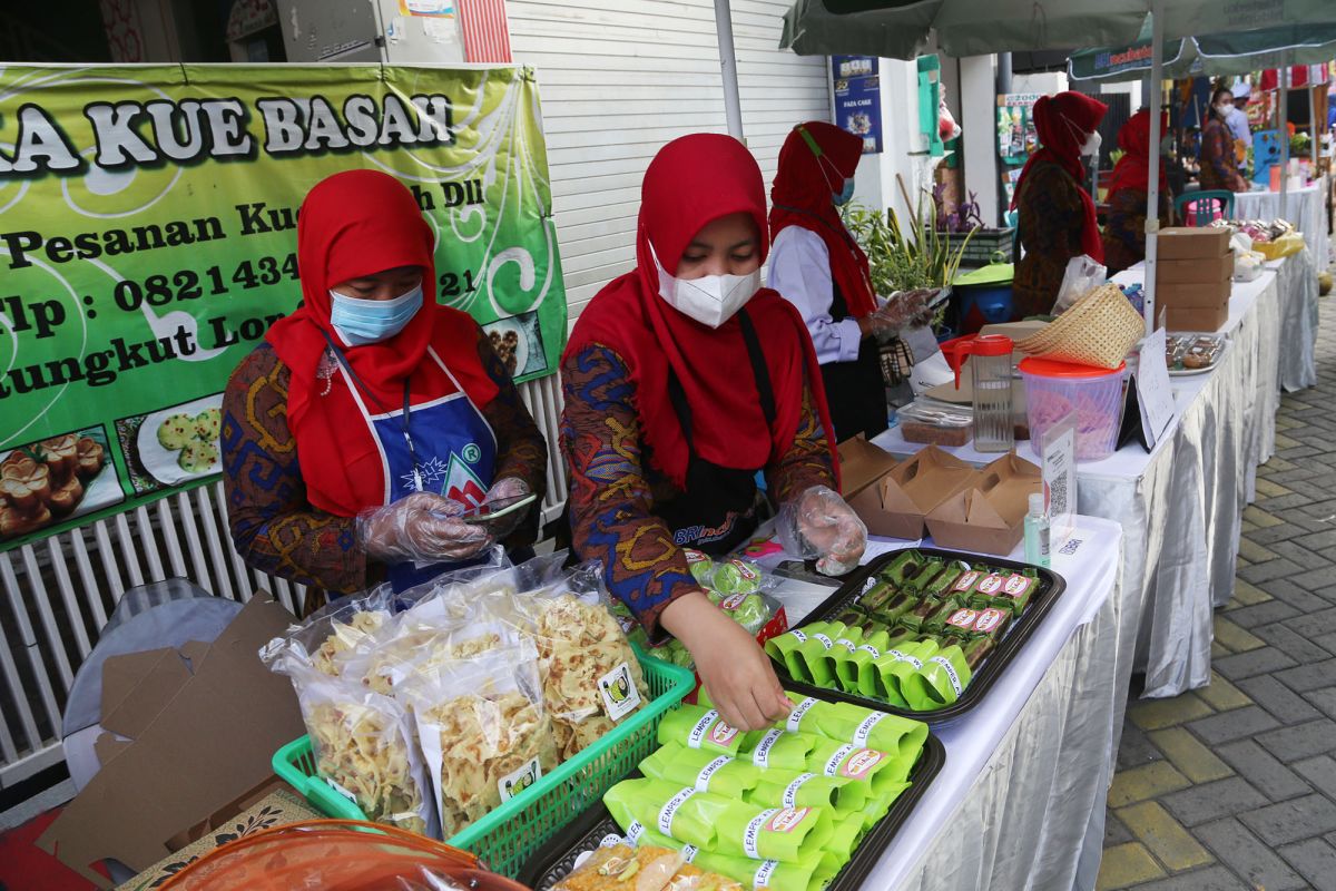Kampung Wisata Kue Rungkut Surabaya diharapkan dongkrak ekonomi warga