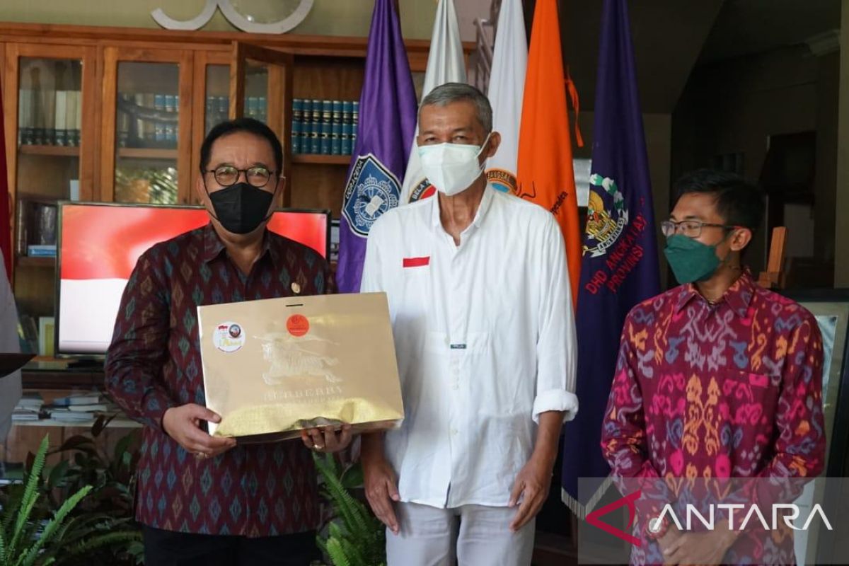 Wagub Bali ajak insan media sajikan berita berimbang