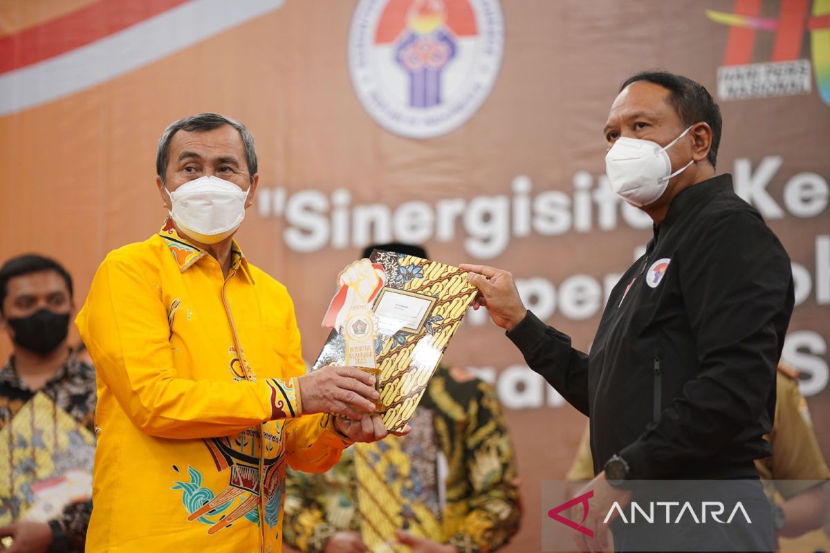 Menpora apresiasi komitmen Gubri jadikan Riau sebagai pusat dayung