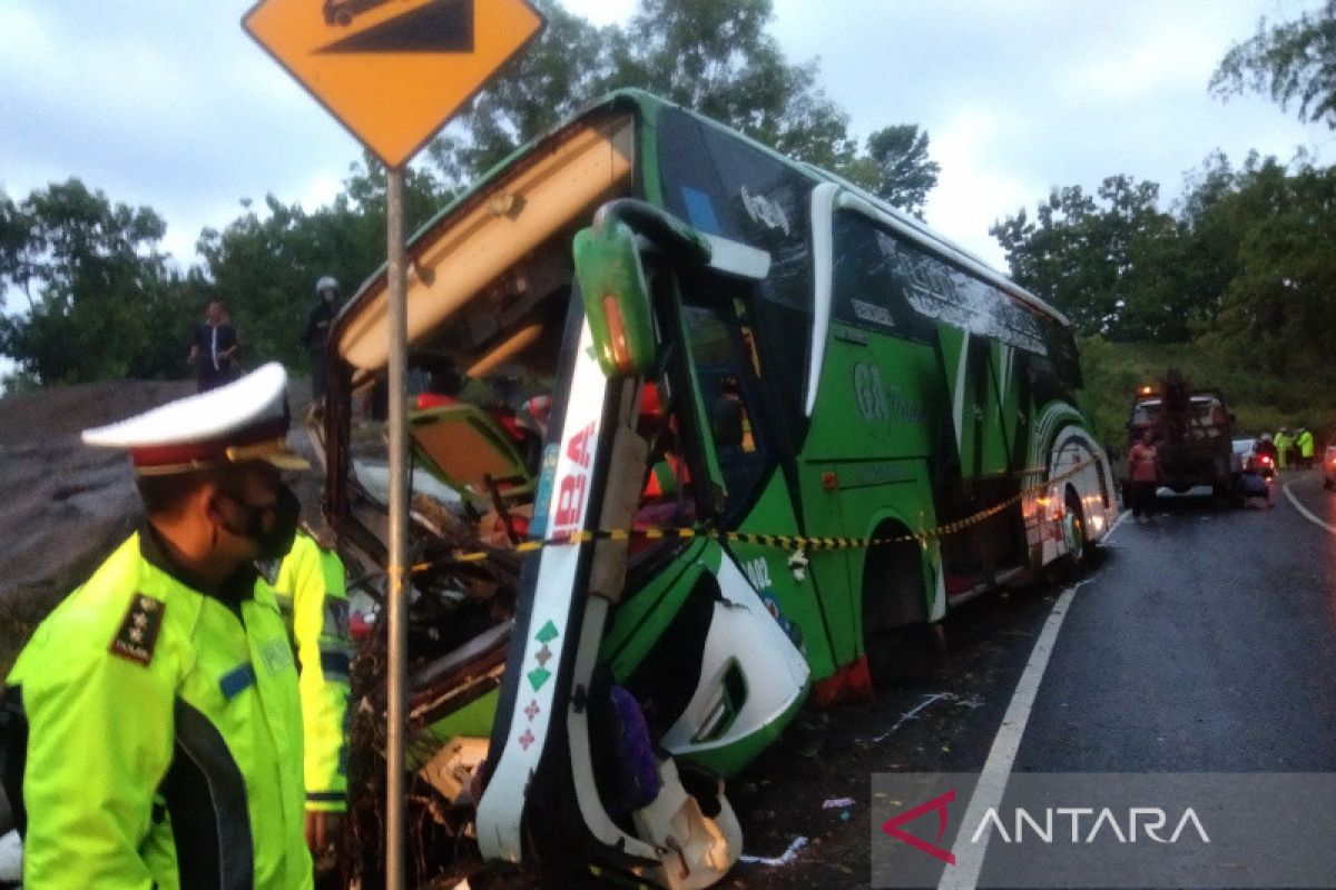 Polisi masih mendalami untuk simpulkan penyebab kecelakaan bus di Bantul