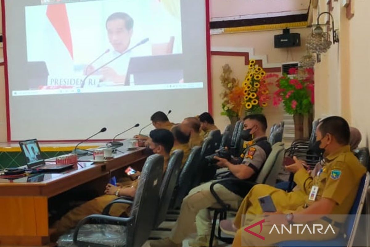 Bupati Kotabaru video conference dengan Presiden