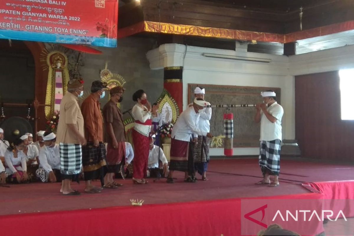 Pemkab Gianyar adakan lomba lestarikan Bahasa Bali