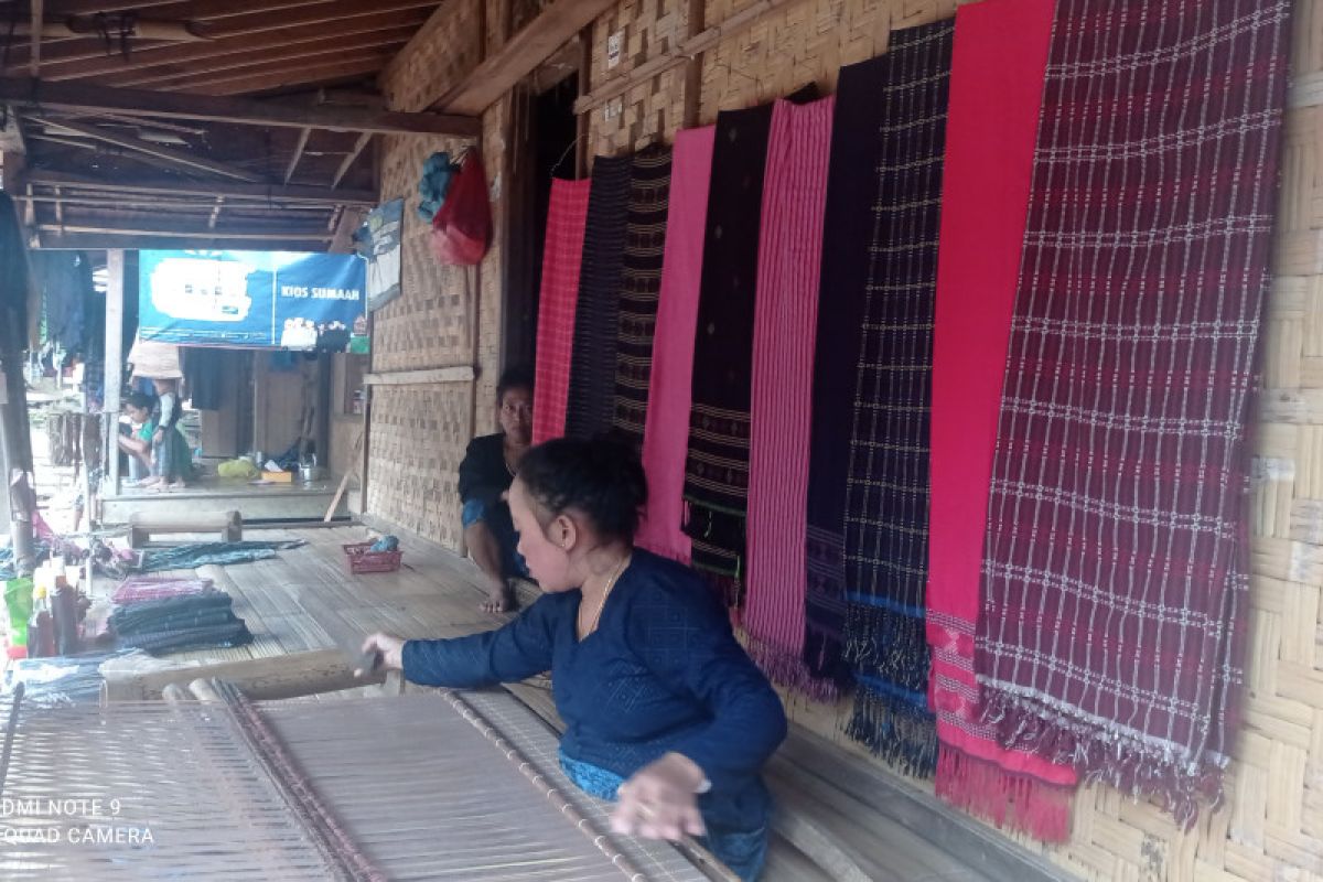 Perajin kain tenun Badui kembali produksi respons peningkatan permintaan
