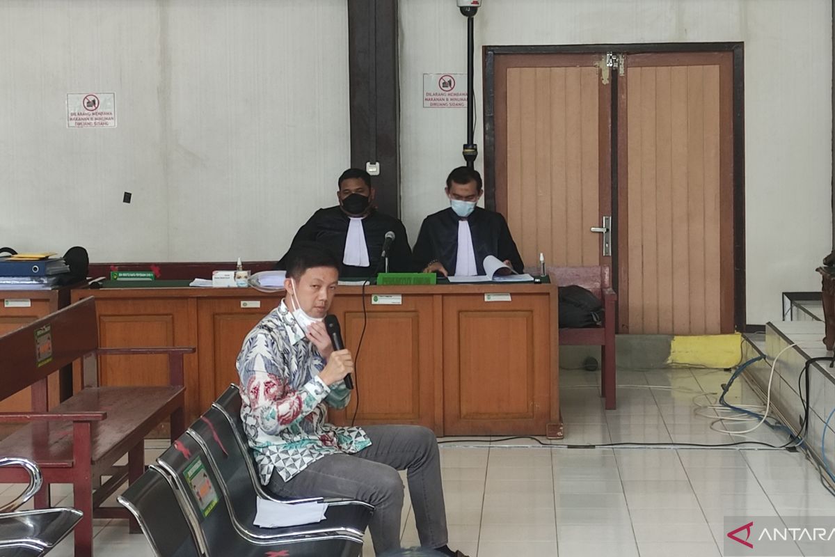 Terdakwa Suhandy mengaku beri suap ke Bupati Muba nonaktif