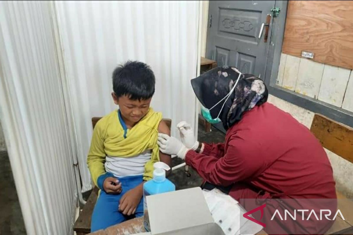 Vaksinasi usia 6-11 tahap I di Padang Panjang berakhir, belum ada KIPI