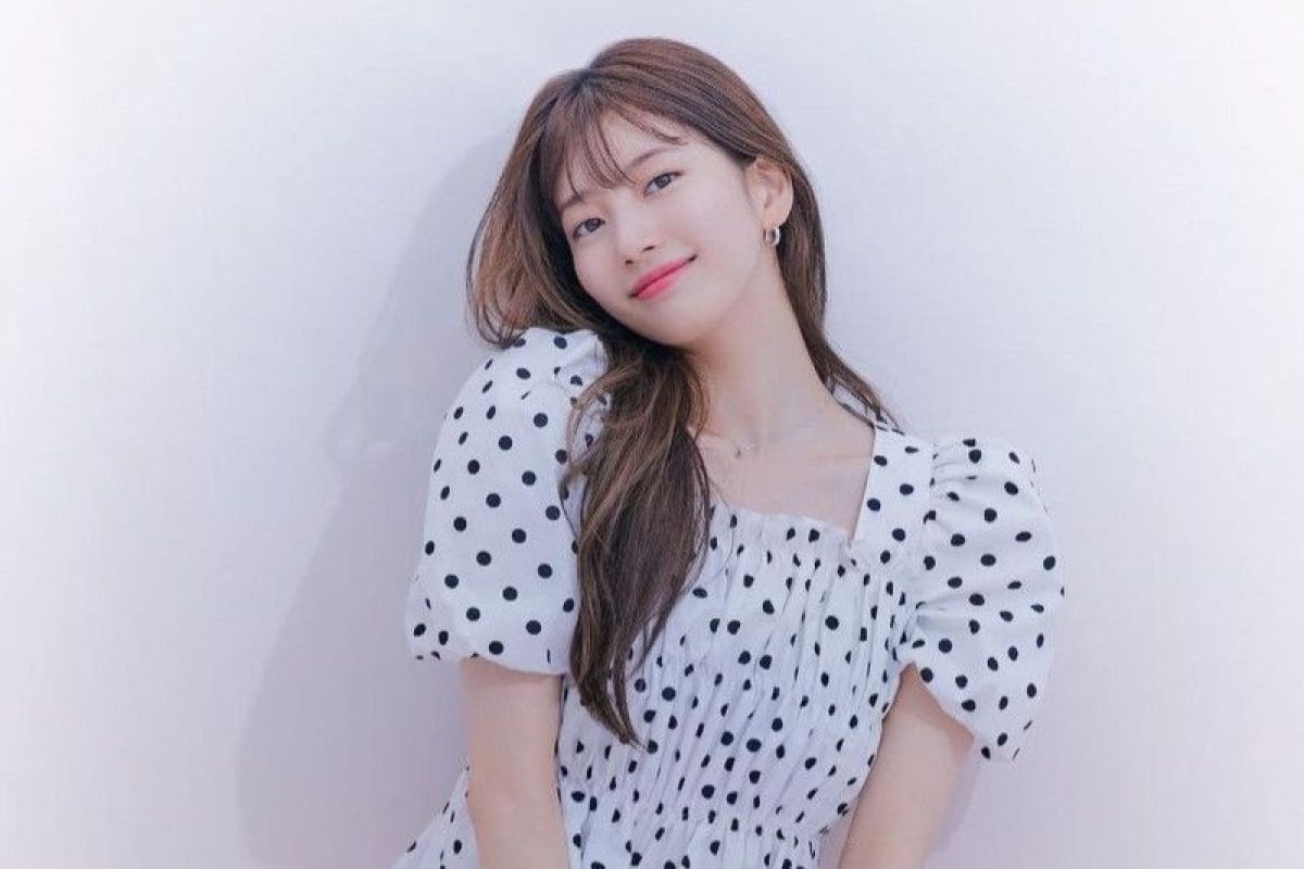 Suzy siap kembali setelah empat tahun lewat single terbaru berjudul "Satellite"