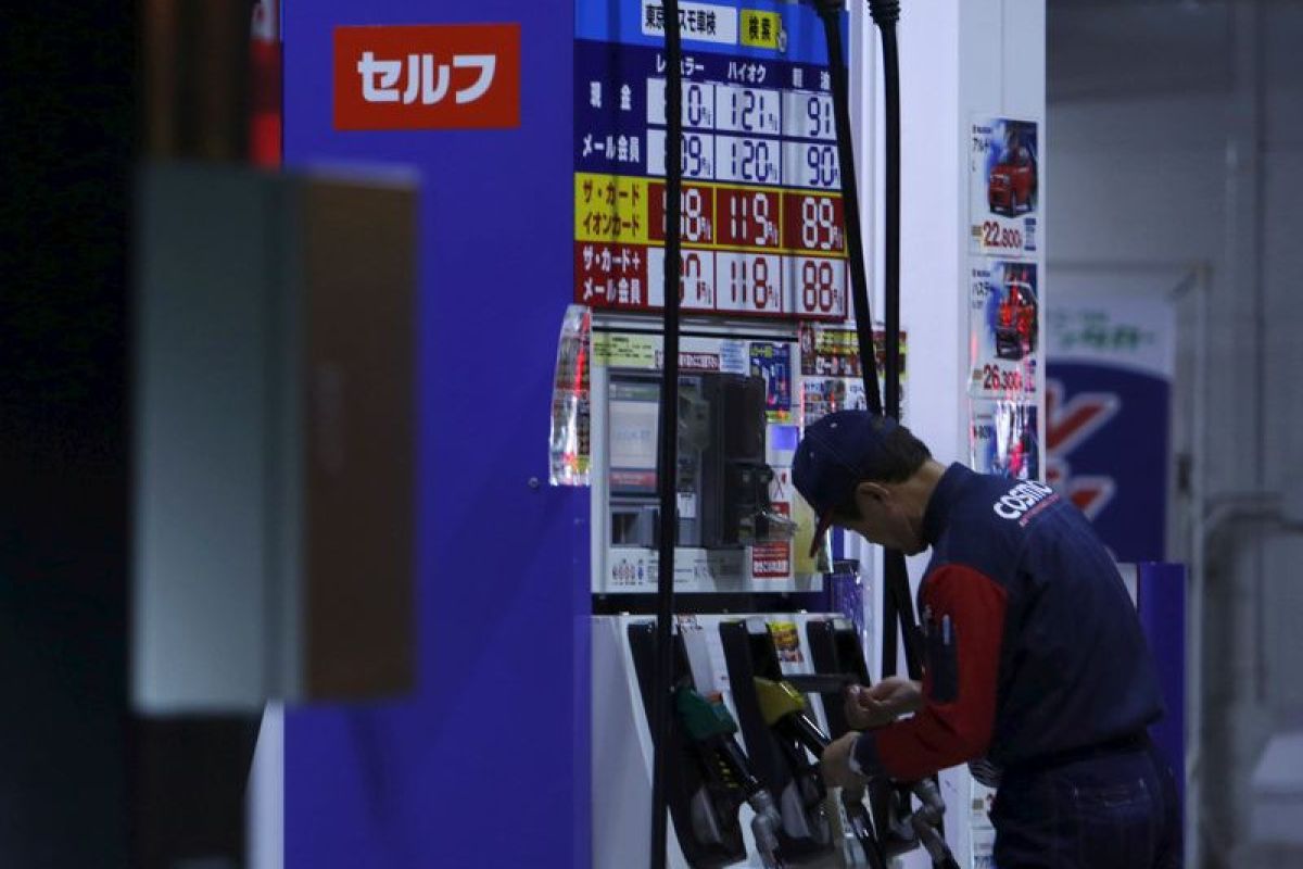 Jepang pertimbangkan langkah lanjutan kendalikan harga bahan bakar