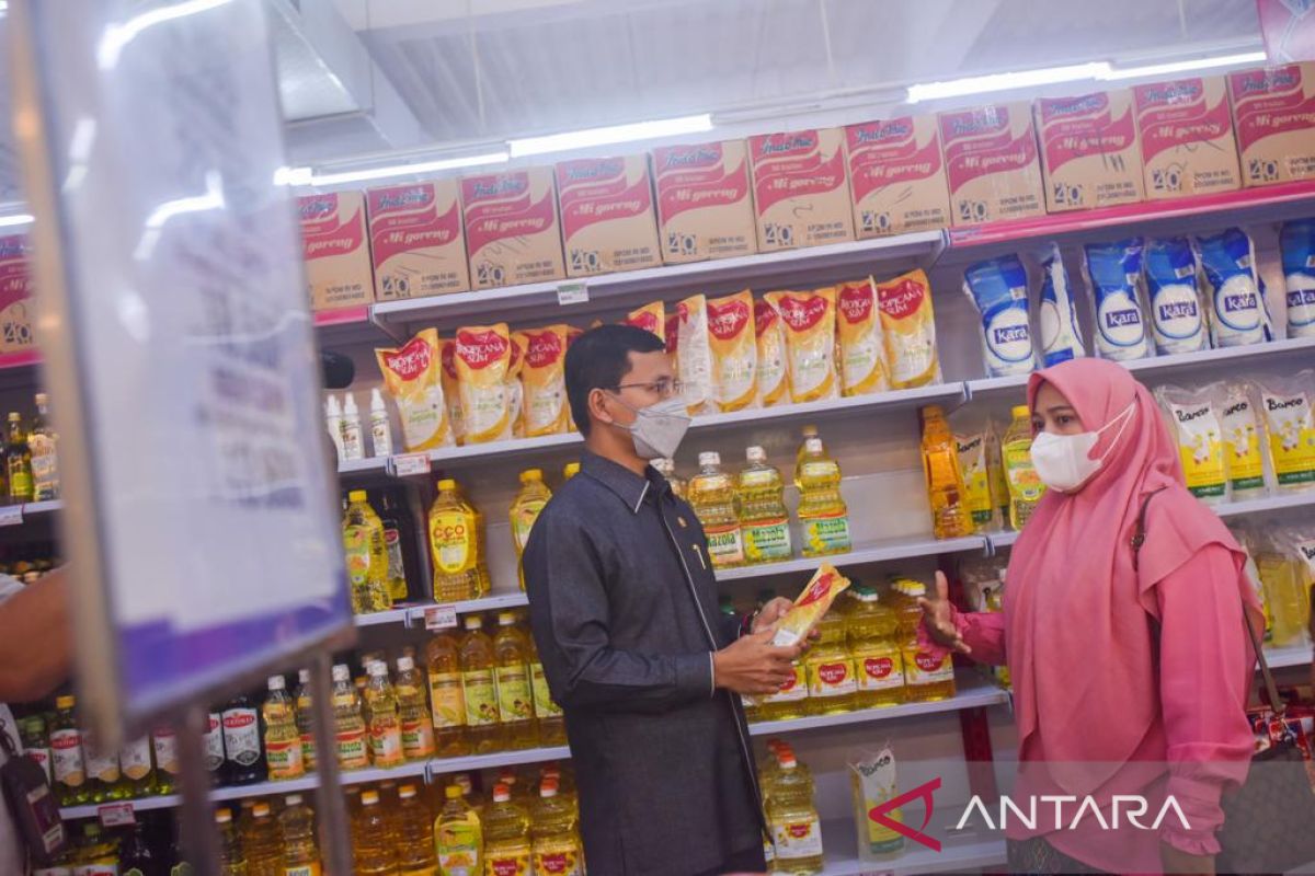 DPRK minta pemerintah carikan solusi atasi kelangkaan minyak goreng di Banda Aceh