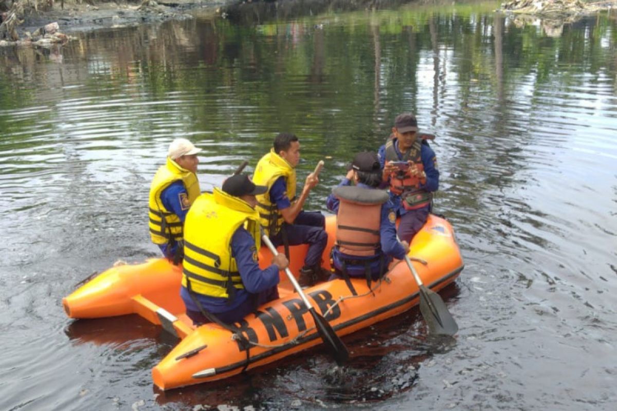 Tiga buaya muncul di Sungai Cirarab Tangerang, BPBD-BKSDA cek lokasi