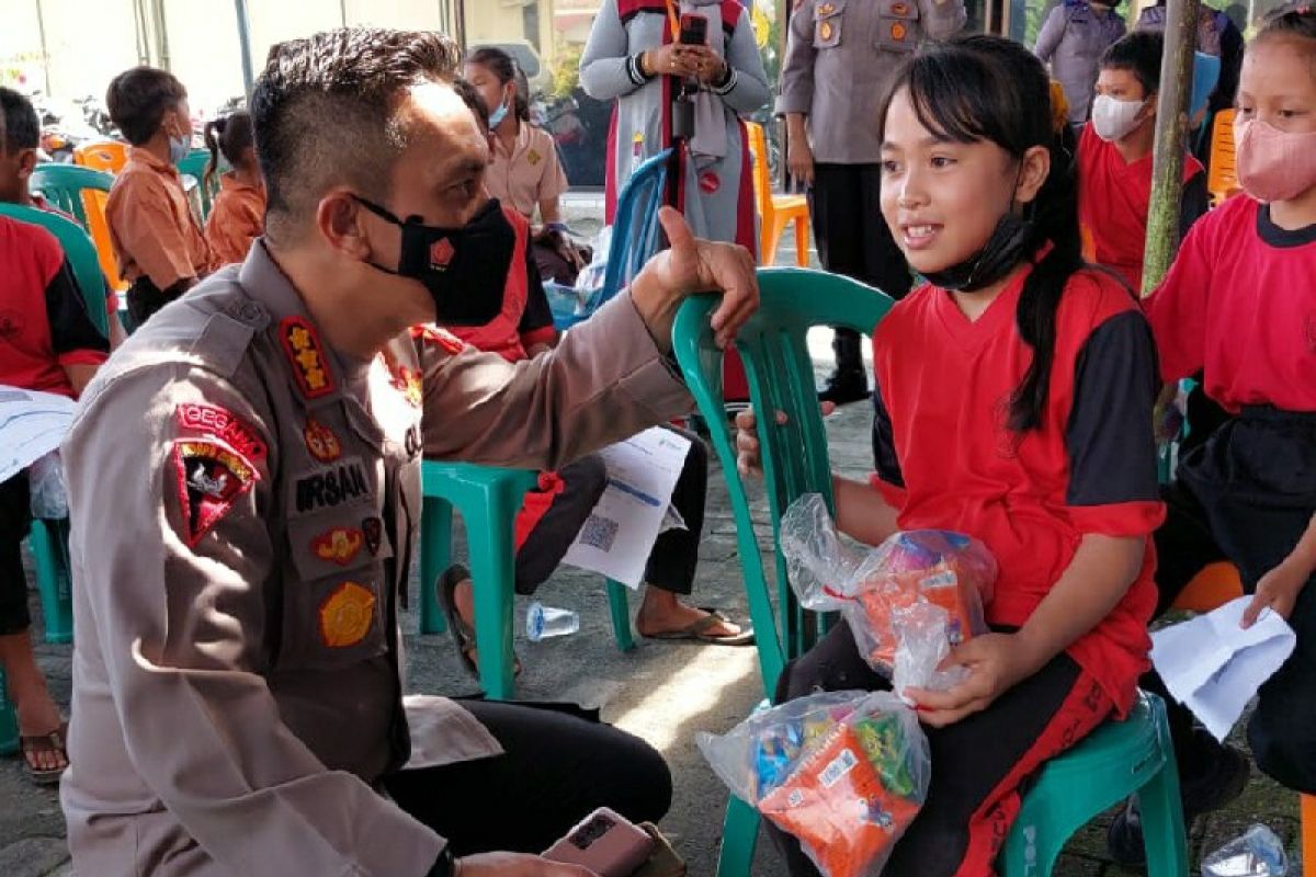 Gerai vaksin anak di Polsek Tanjung Morawa upaya pencegahan penyebaran COVID-19