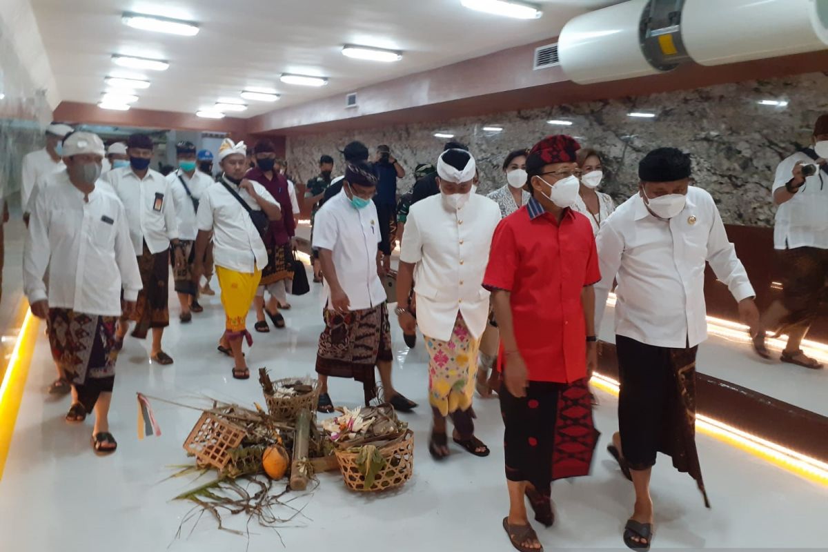 Gubernur Bali saksikan penyerahan Pasar Seni Sukawati ke Pemkab Gianyar