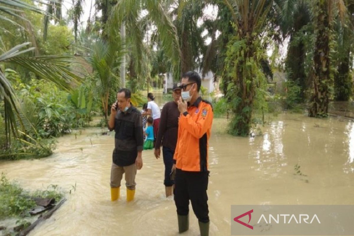 1.037 kepala keluarga terdampak banjir di Tebing Tinggi