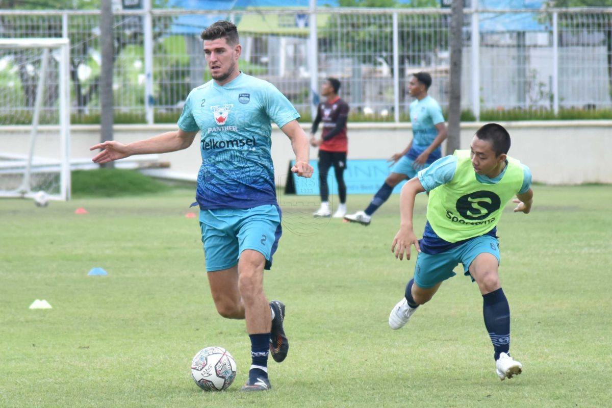 Persib langsung geber latihan jelang hadapi PSIS