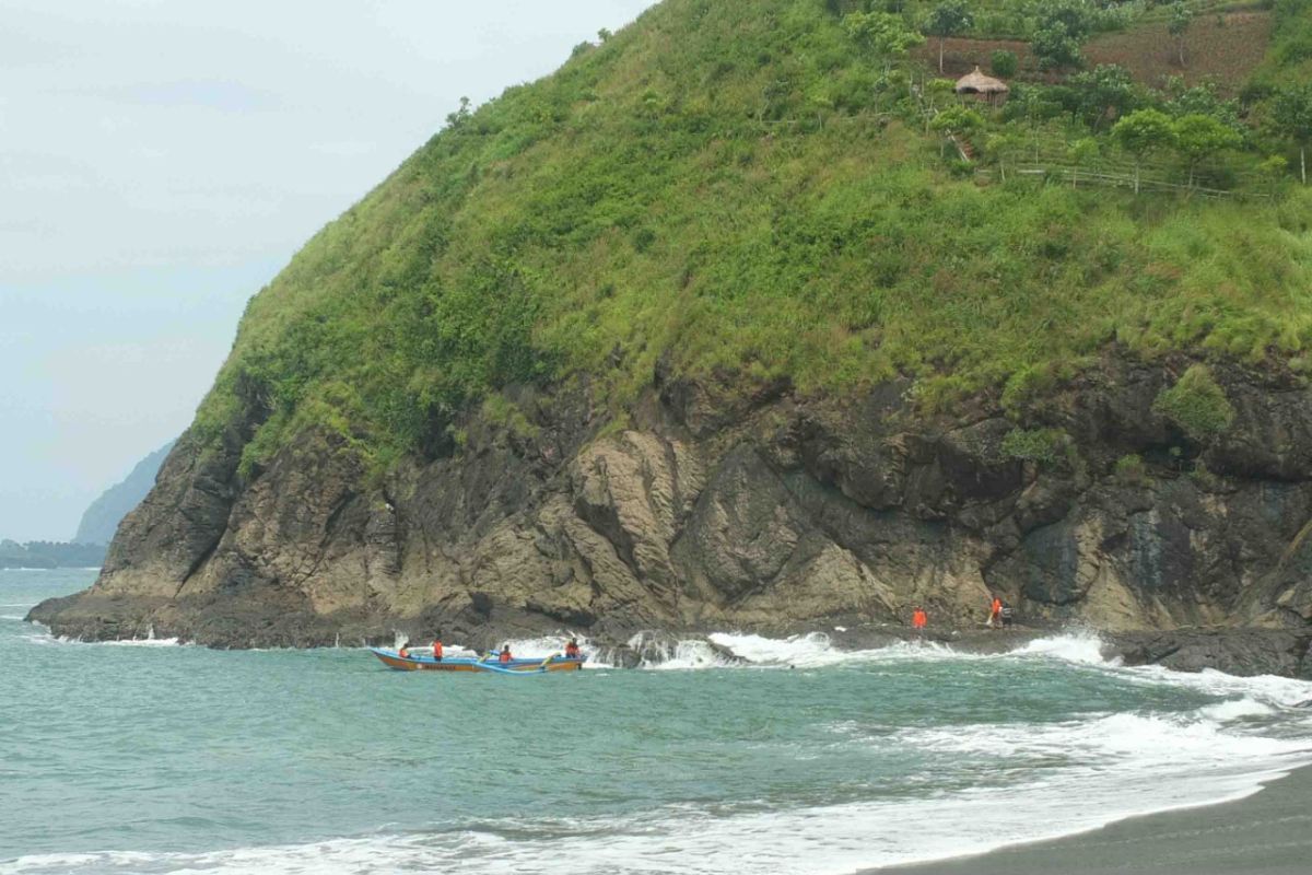 Nama para korban selamat dan meninggal saat ritual di Pantai Payangan