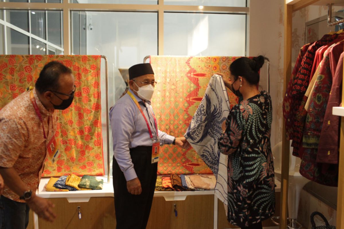 Batik jadi incaran kolektor dunia di Expo 2020 Dubai