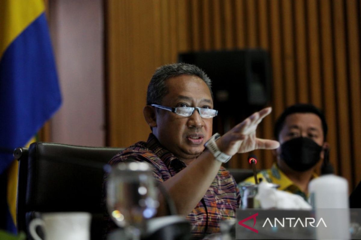 Plt Wali Kota Bandung sebut sudah terima dua nama calon wakil dari PKS