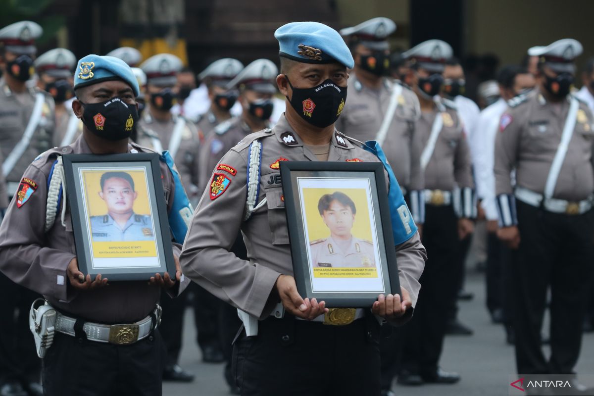 12 anggota Polrestabes Surabaya diberhentikan tidak dengan hormat