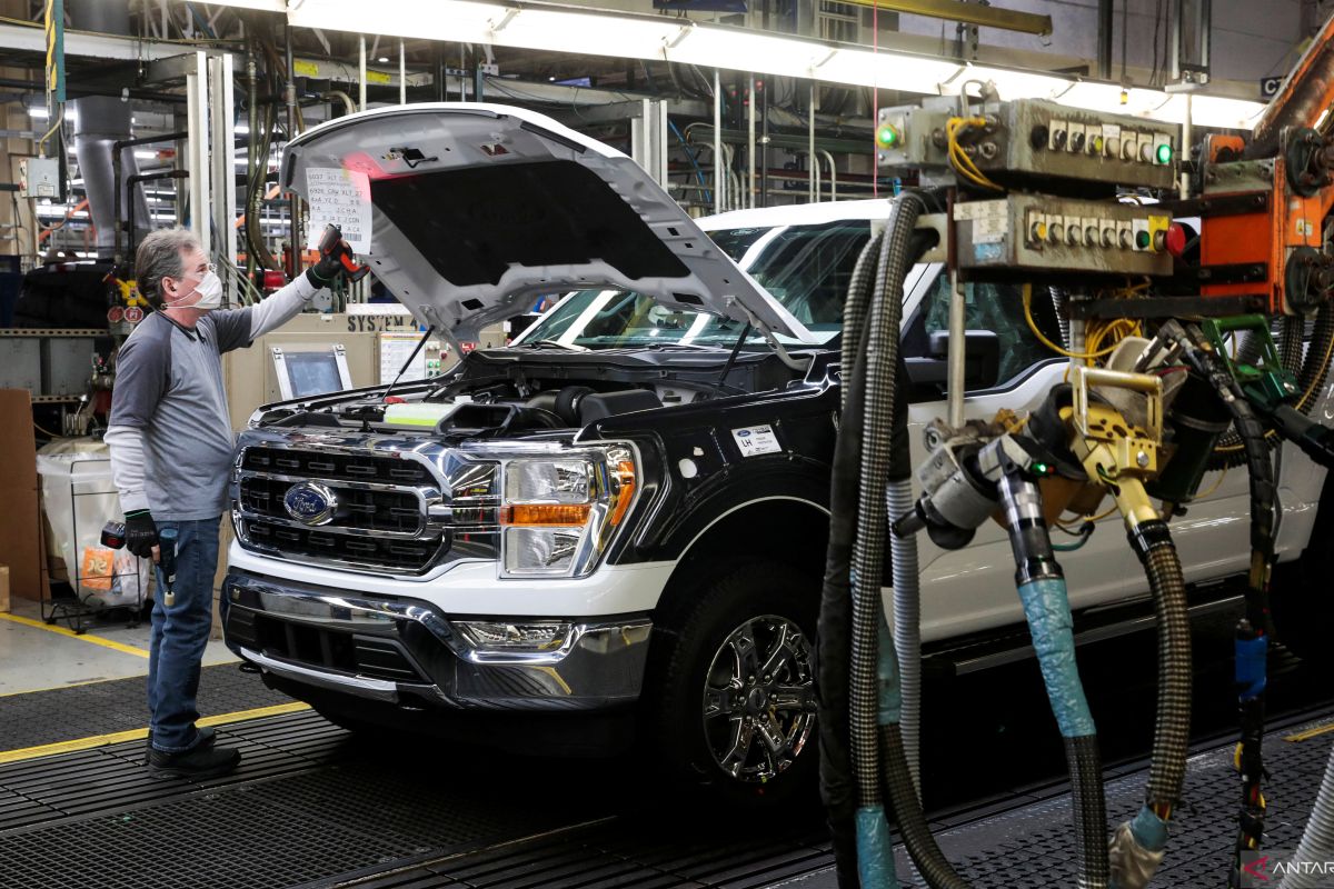 Ford gandakan dorongan kendaraan listrik di Eropa