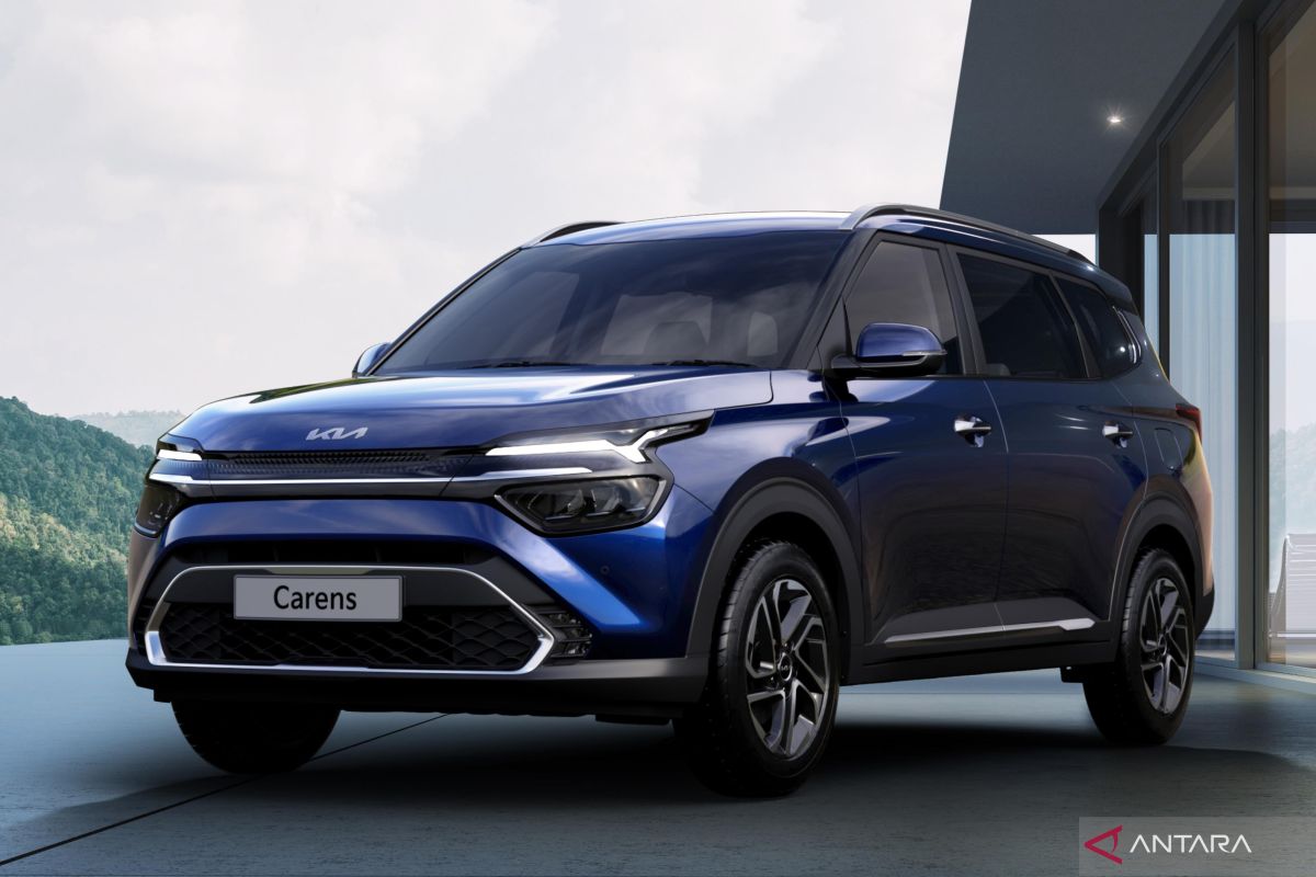 Kia Carens 2022 bertabur fitur baru diluncurkan