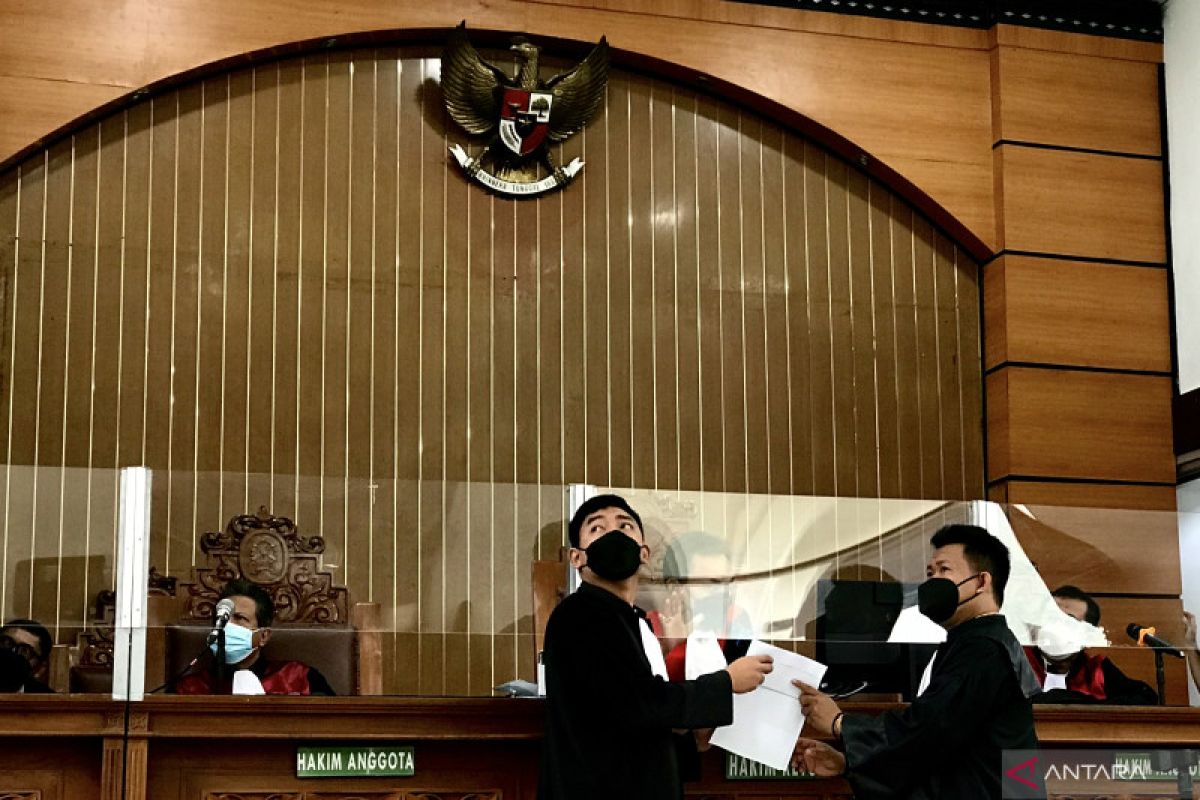 Sidang tuntutan "unlawful killing" ditunda karena terdakwa kena Covid