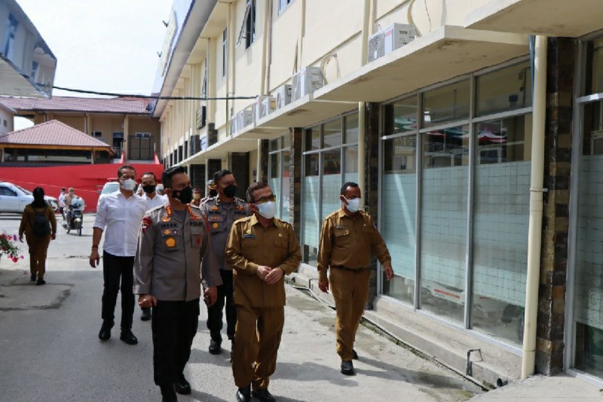 Kapolresta Deliserdang cek kesiapan ruangan isolasi terpadu penanganan COVID-19