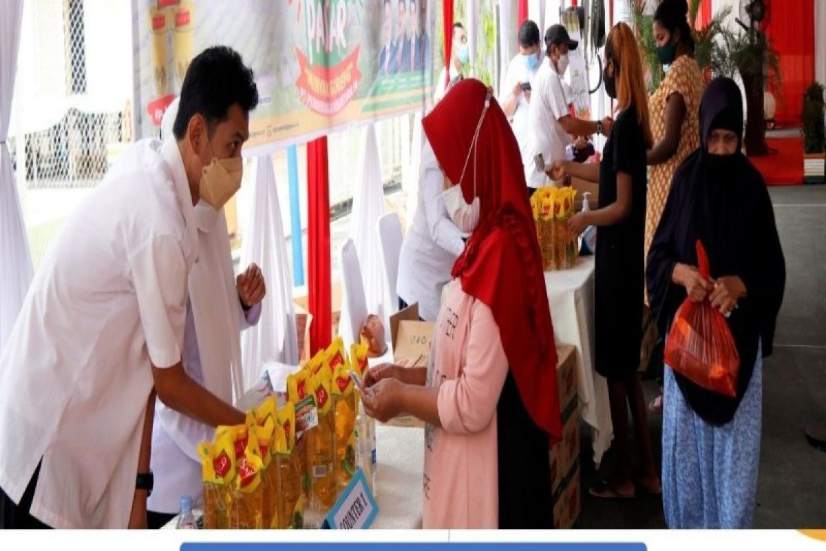 PTPN IV gelar operasi pasar minyak goreng di Sumut
