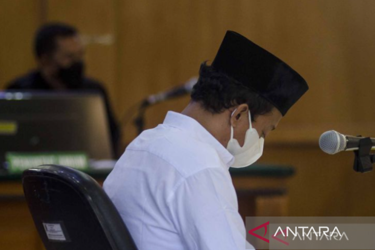 Jaksa ajukan banding vonis seumur hidup bagi Herry Wirawan
