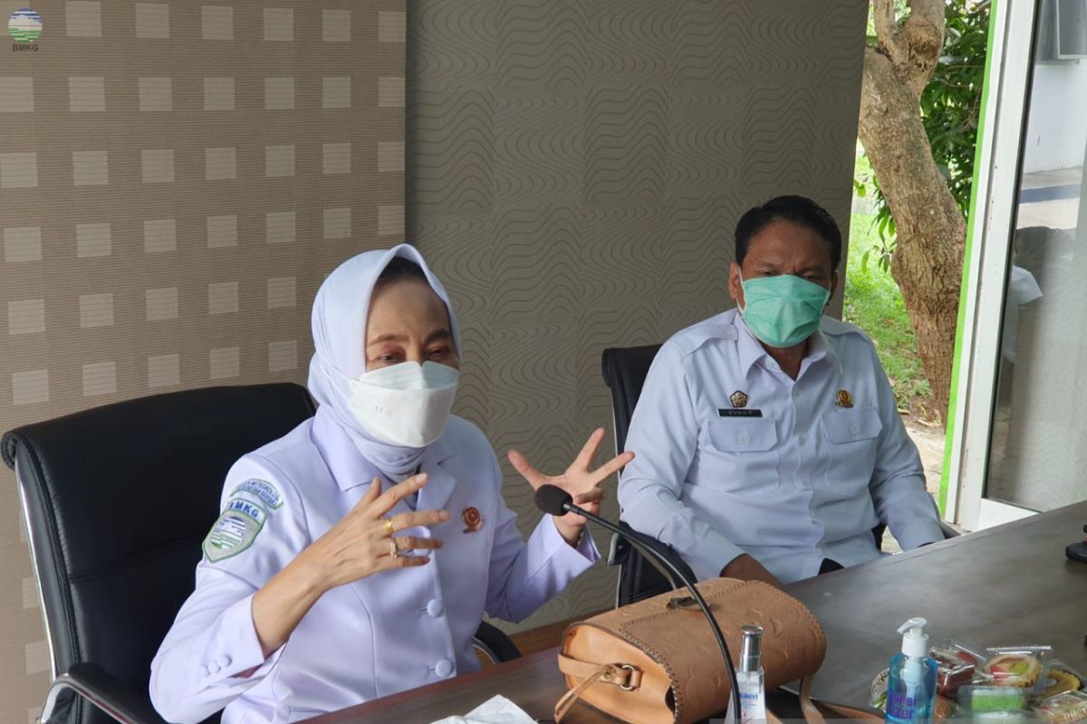 Banten should stay alert for Cilegon's quake, tsunami: BMKG