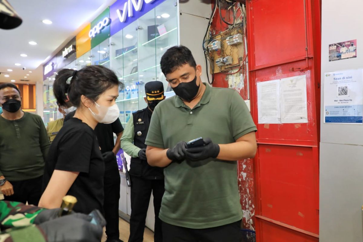 Wali Kota Medan minta pelaku  usaha gunakan aplikasi peduli lindungi