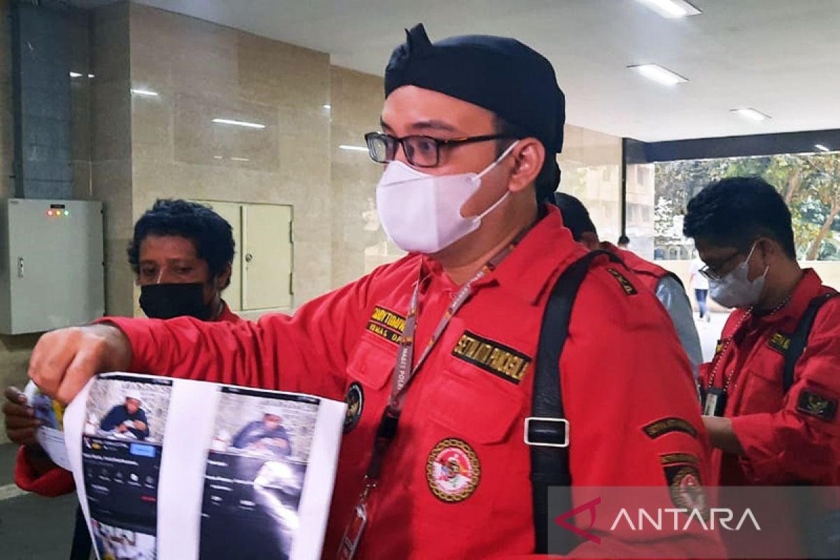 Bareskrim minta keterangan Sandy Tumiwa terkait laporan wayang