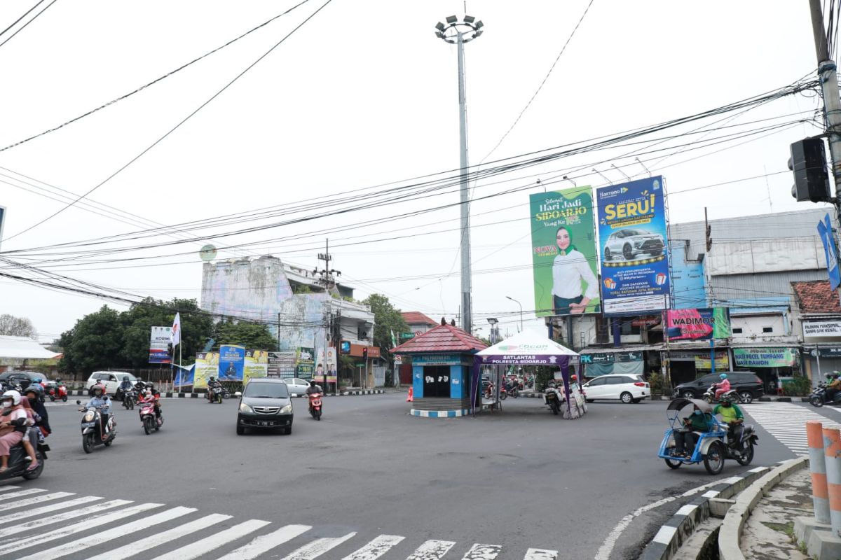 Bupati Sidoarjo buka sayembara desain ikon perempatan jalan