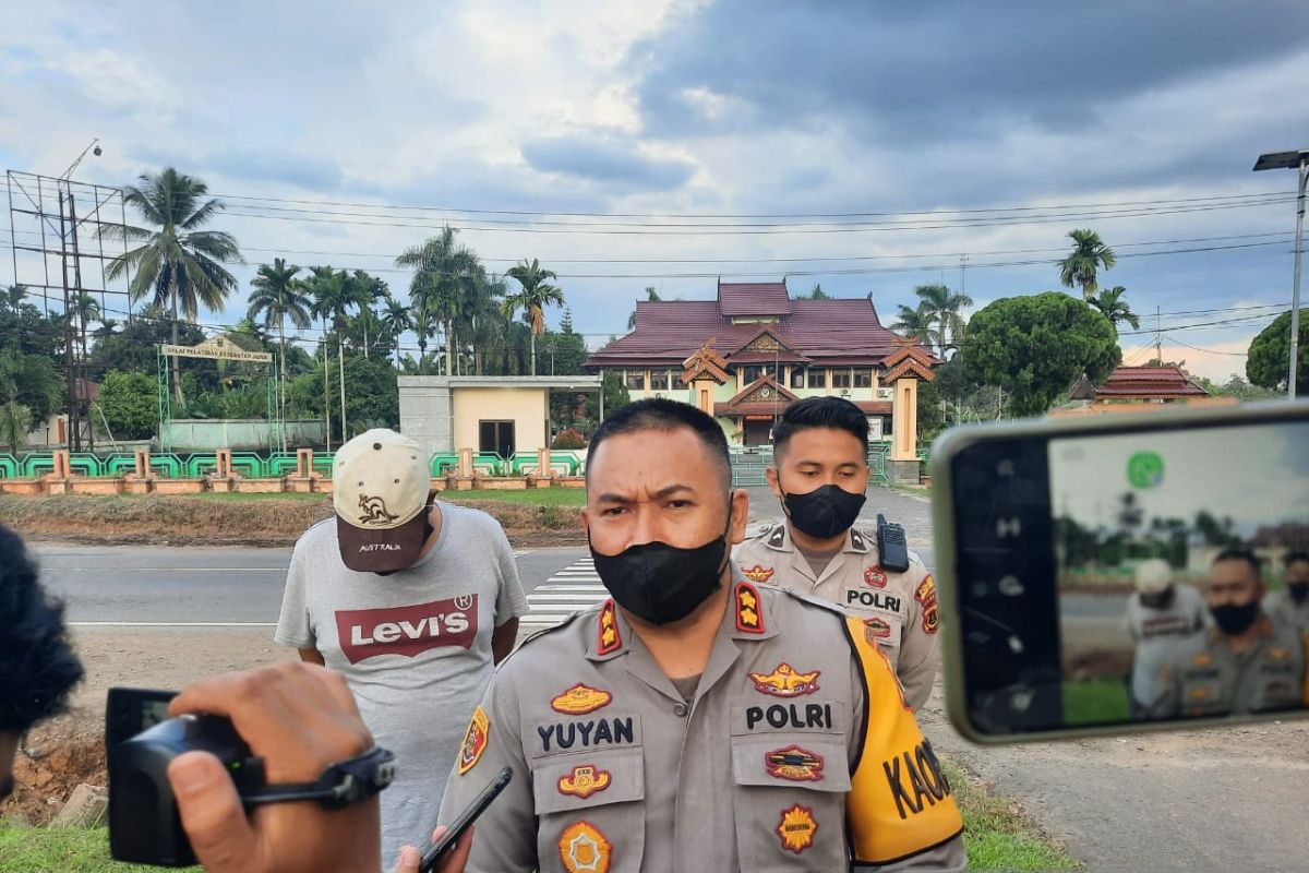 73 siswa SMA TItian Teras Jambi positif COVID-19 di isolasi di Bapelkes