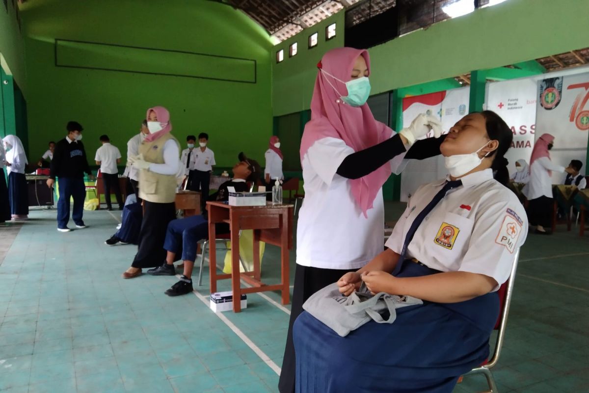 Dinkes Tulungagung gelar tes usap massal pelajar SMP dan SMA