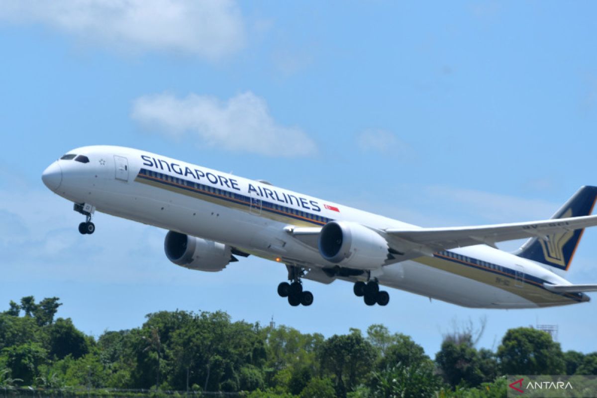 Satu tewas, setelah pesawat Singapore Airlines turbulensi