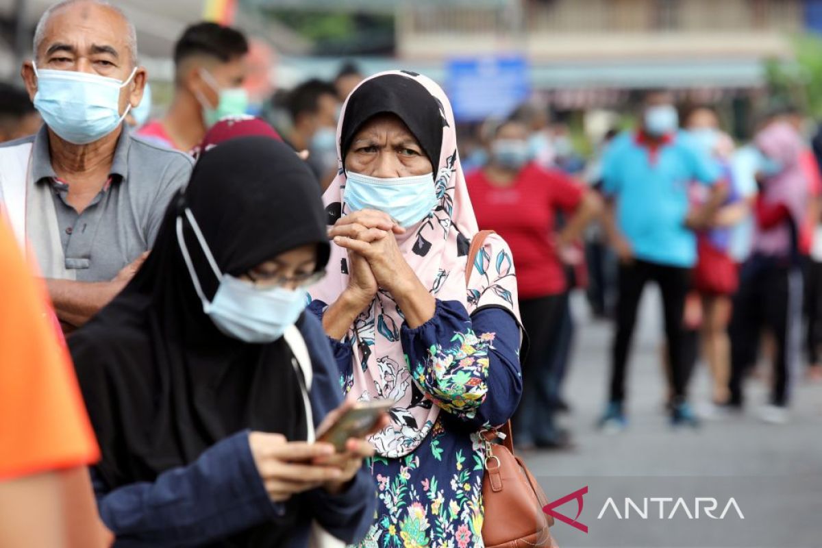 Malaysia catat 27.831 kasus baru COVID, tertinggi sejak Agustus 2021