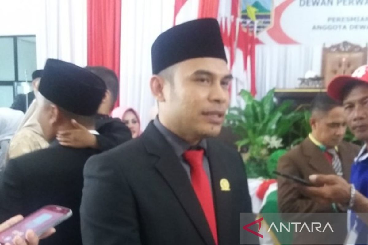 Ketua DPRD Kotabaru imbau warga segera vaksin